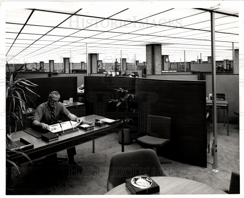 1969 Macauley Inc Office-Historic Images