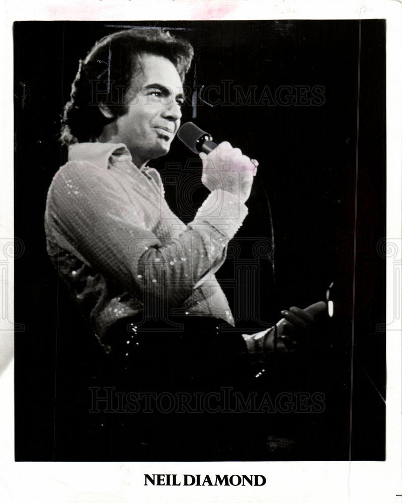 1977 Neil Diamond American singer-Historic Images