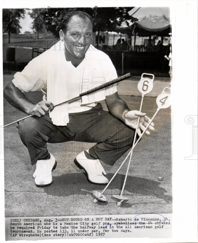 1957 Roberto De Vincenzo Golf Tournament-Historic Images