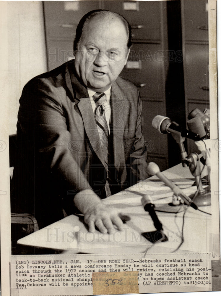 1972 Bob Devaney American football player-Historic Images