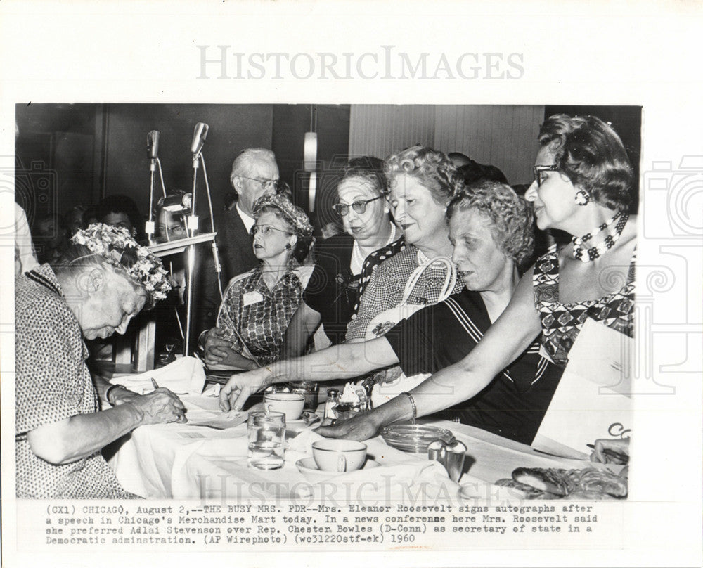 1960 Eleanor Roosevelt  conference Chesten-Historic Images