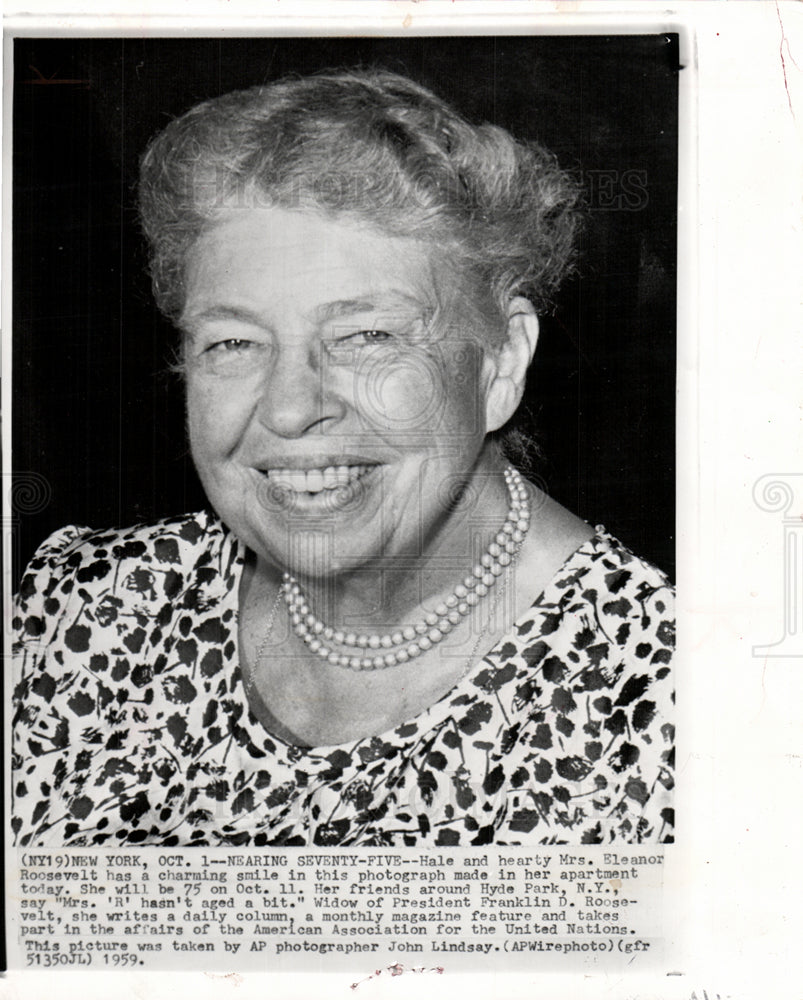 1959 Mrs Eleanor Roosevelt smiling New York-Historic Images