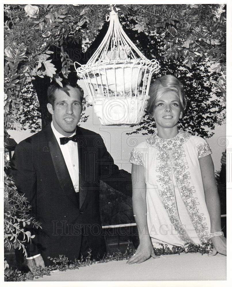1967 Scott Romney politician lawyer Ronna-Historic Images