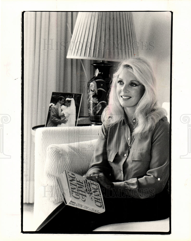 1983 Ronna Romney Republican radio host-Historic Images