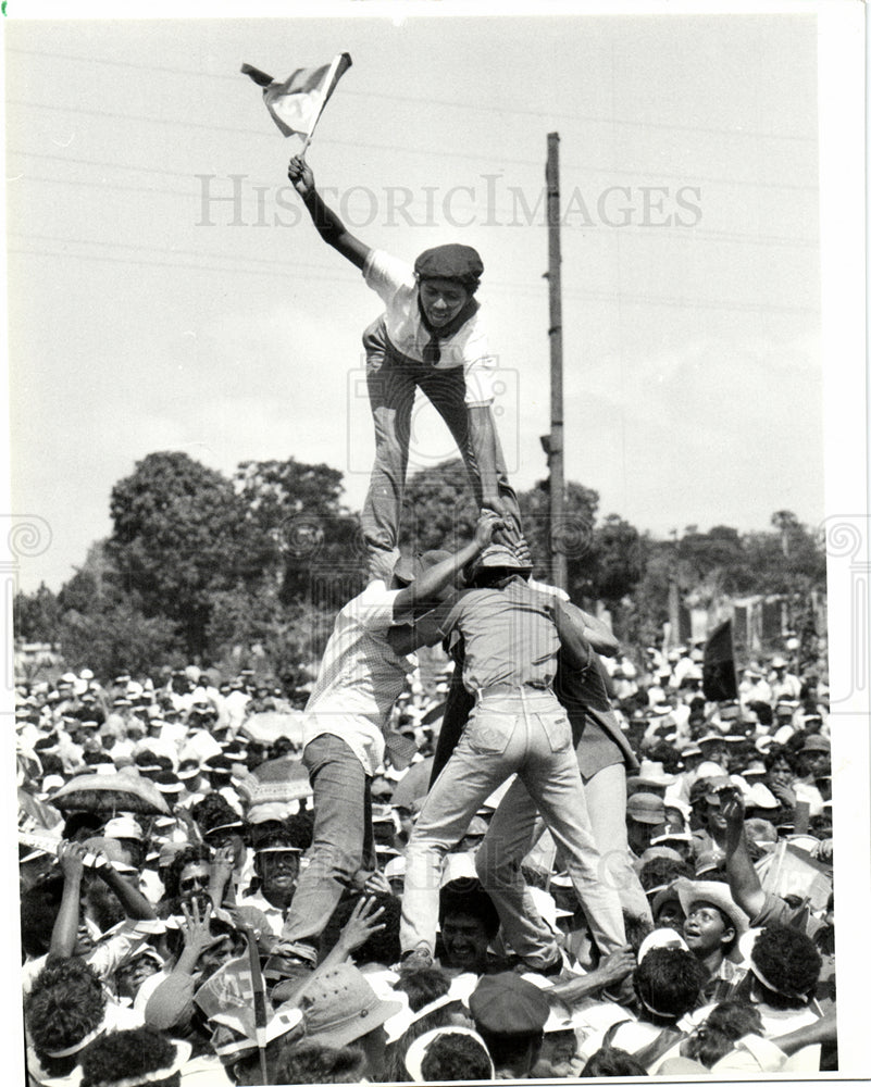 1985 Volunteer Militia Nicaragua-Historic Images