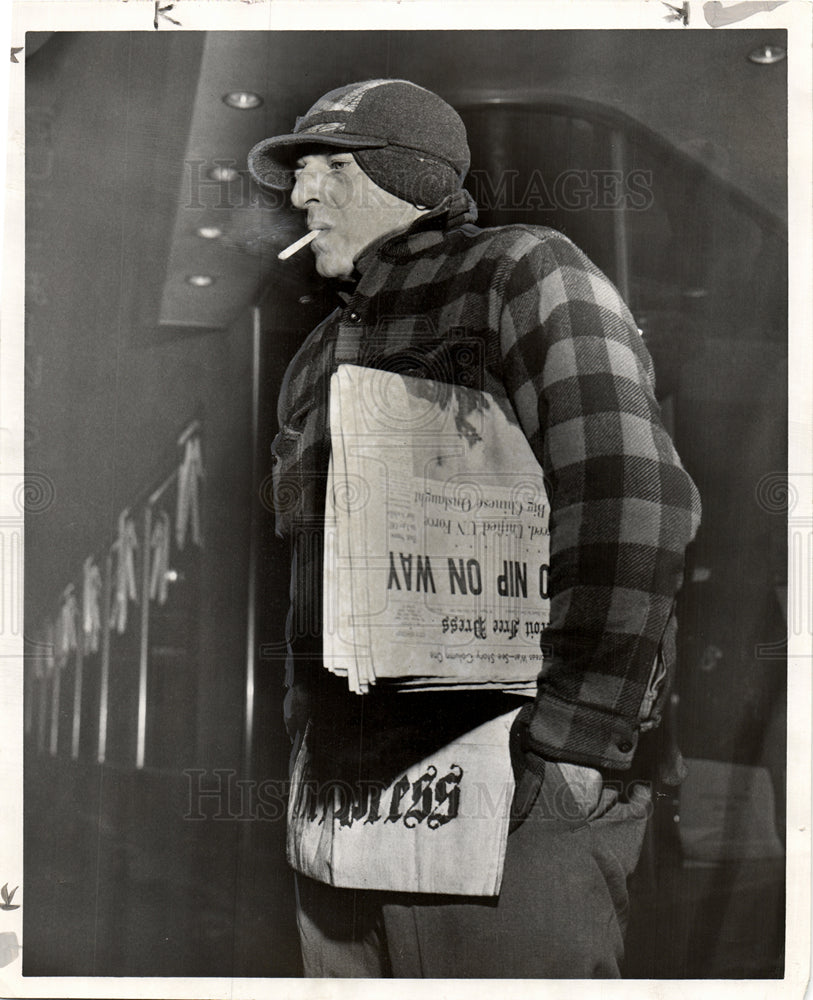 1950 Paul O&#39;Neil Detroit coldest weather-Historic Images