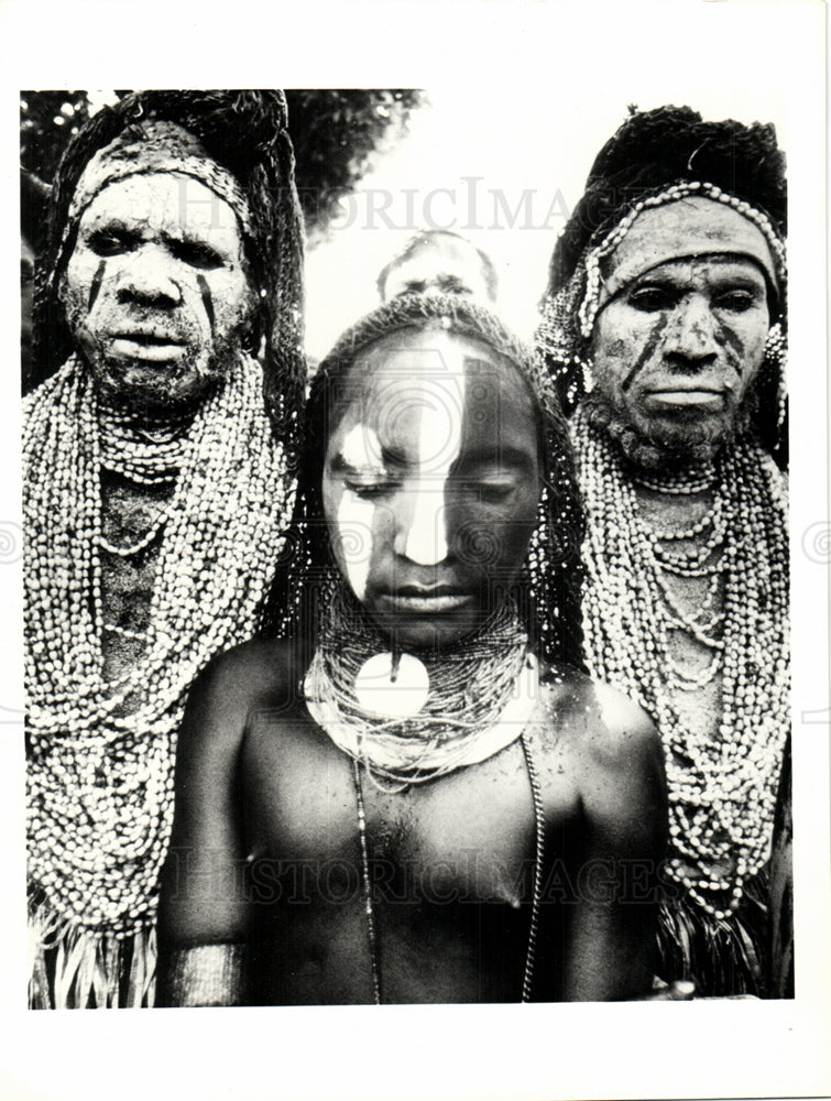 1974 NEW GUINEA Natives-Historic Images