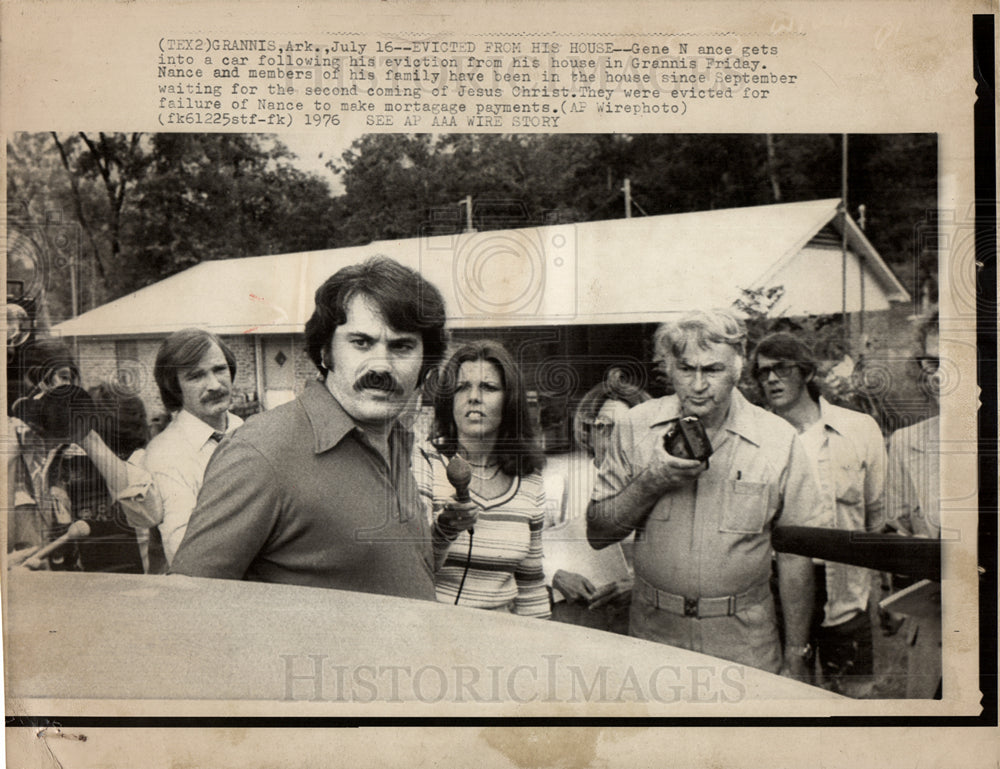 1976 Nance family eviction Grannis Arkansas-Historic Images