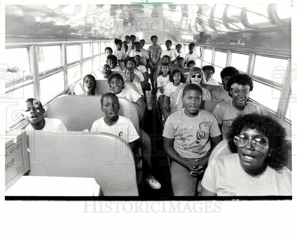 1985 renaissance children&#39;s choir-Historic Images