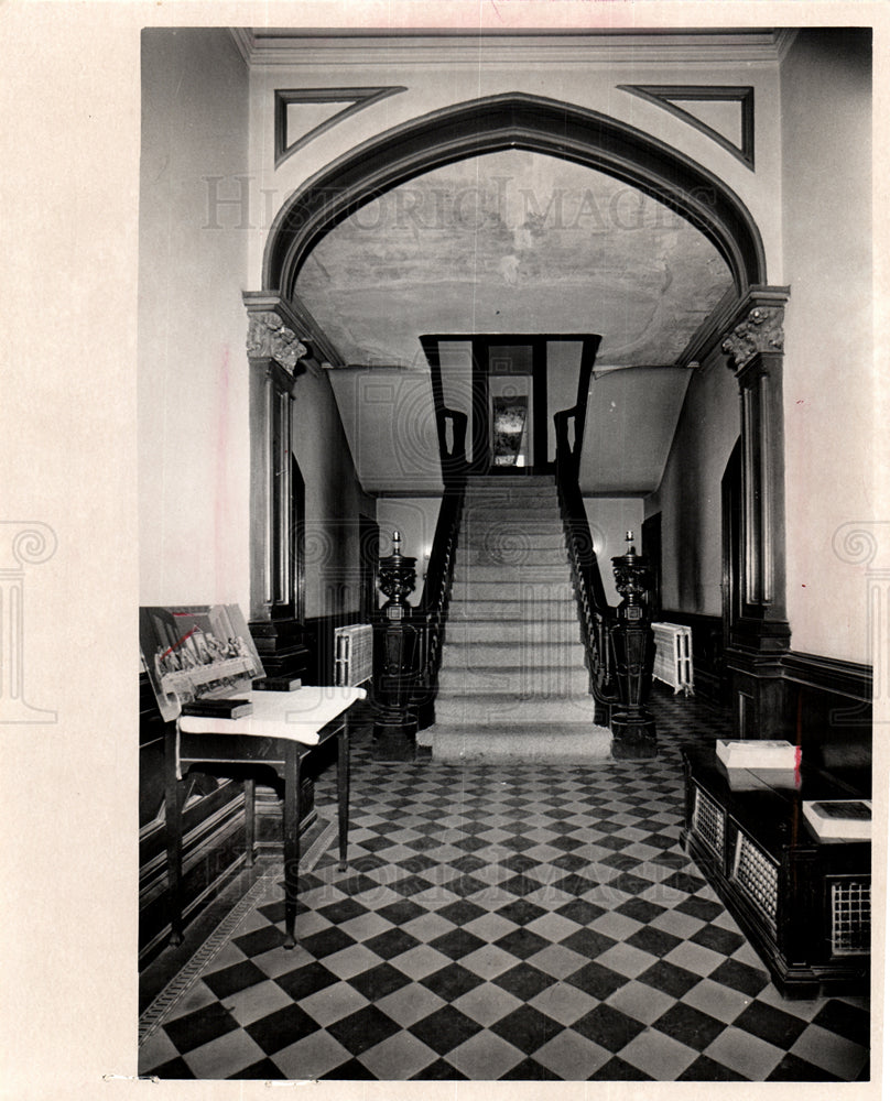 1975 Main staircase in the Taylor home-Historic Images