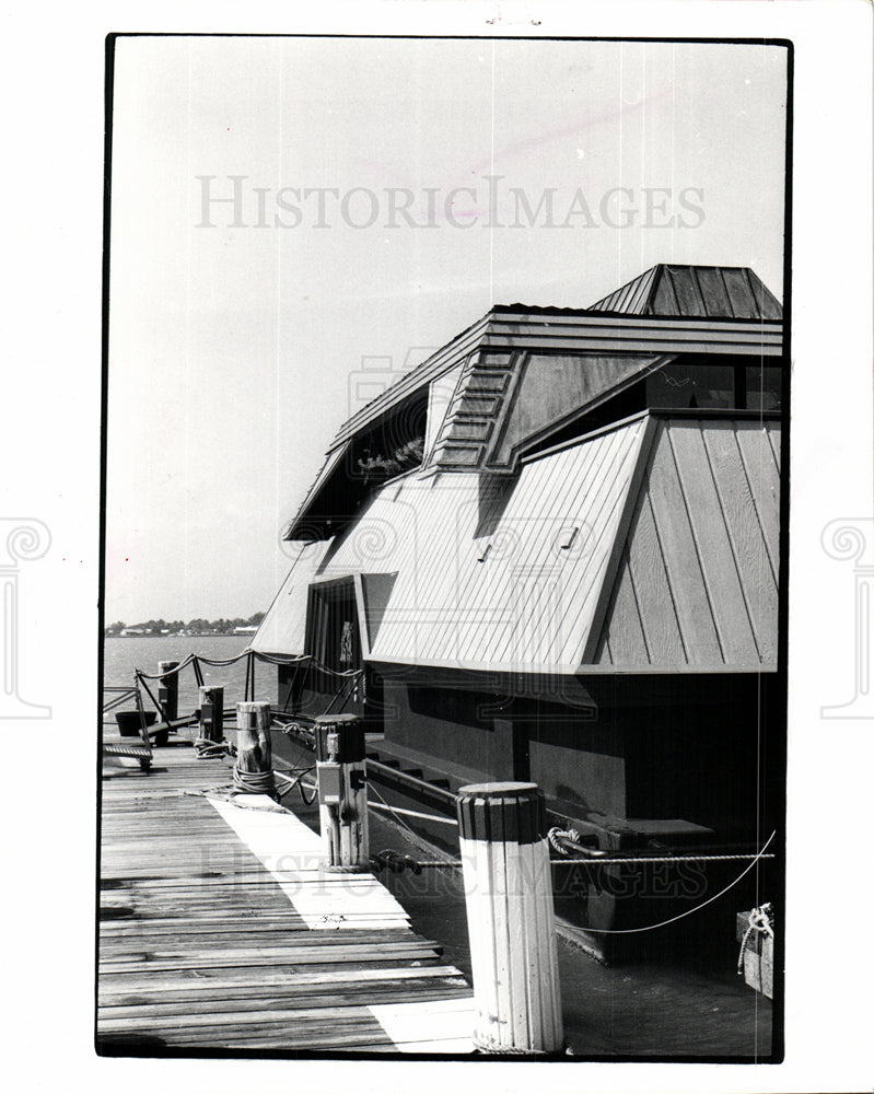 1976 houseboat levison-Historic Images