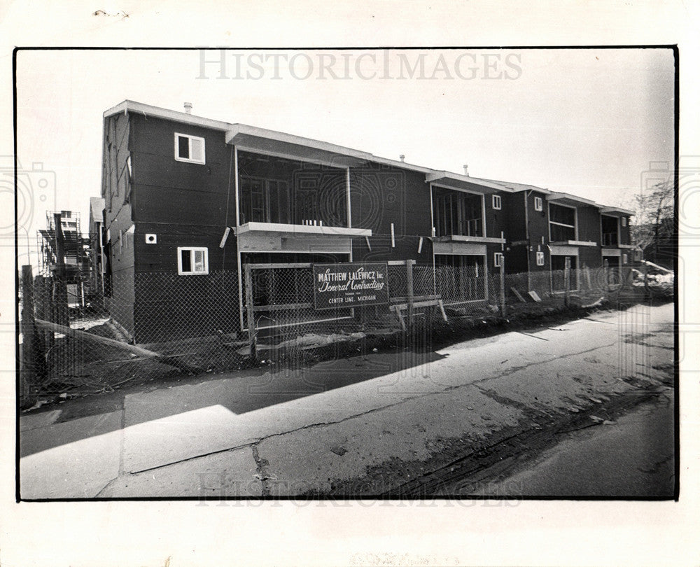 1974 Highland Park Church Housing-Historic Images