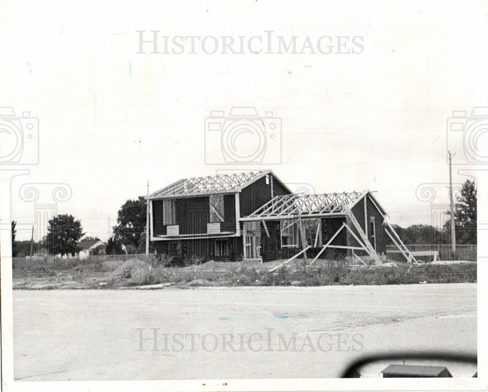 1995 Housing Construction Suburbs-Historic Images