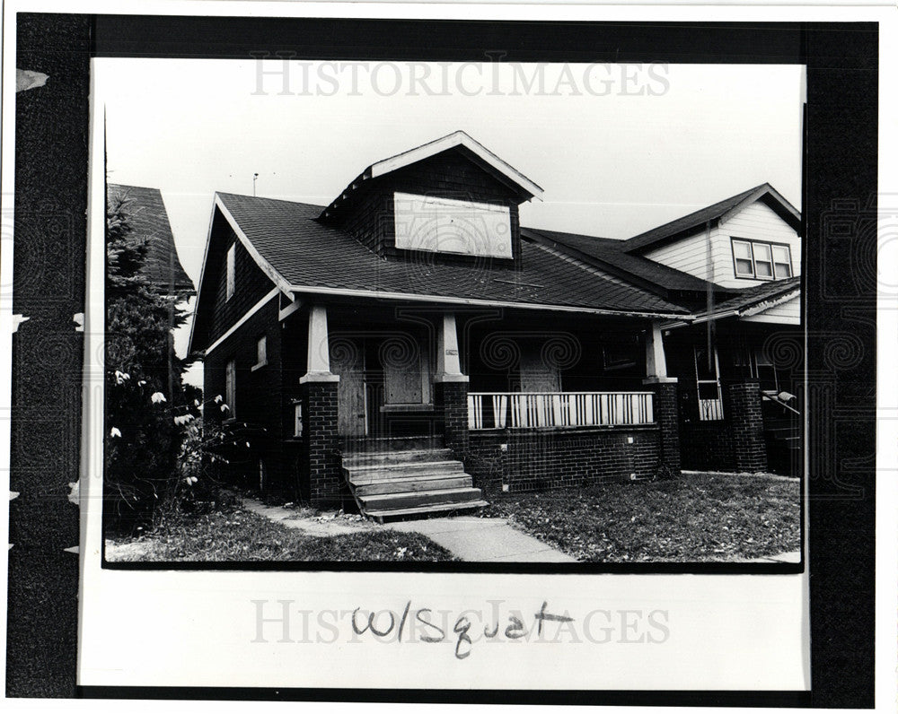 Housing - Abandoned-Historic Images