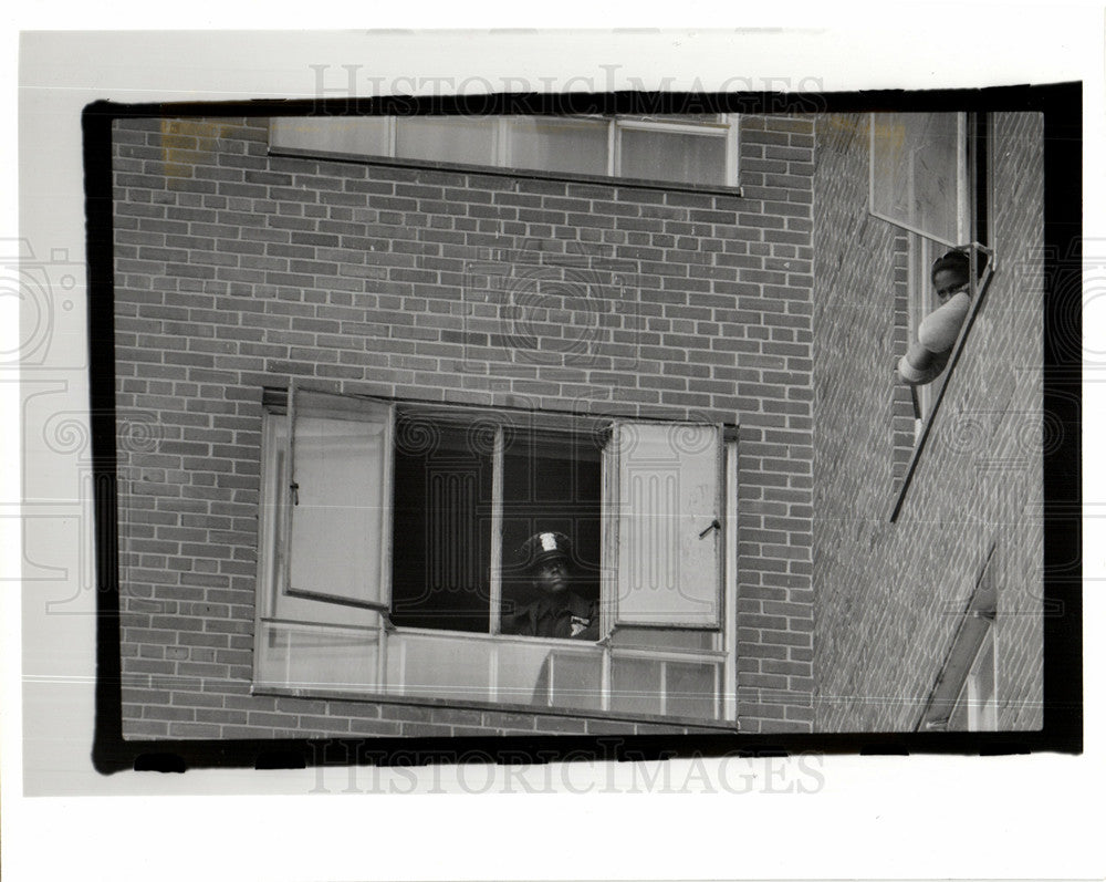 1991 homeless squatters Jeffries Project MI-Historic Images