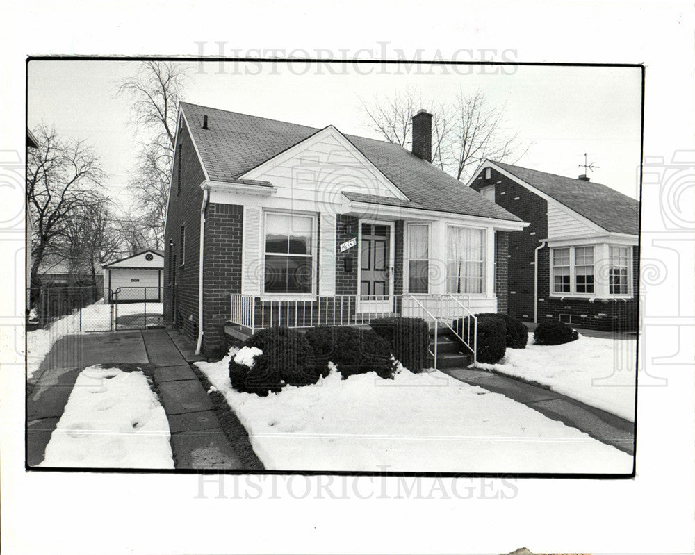 1986 Housing Middle Income Detroit-Historic Images