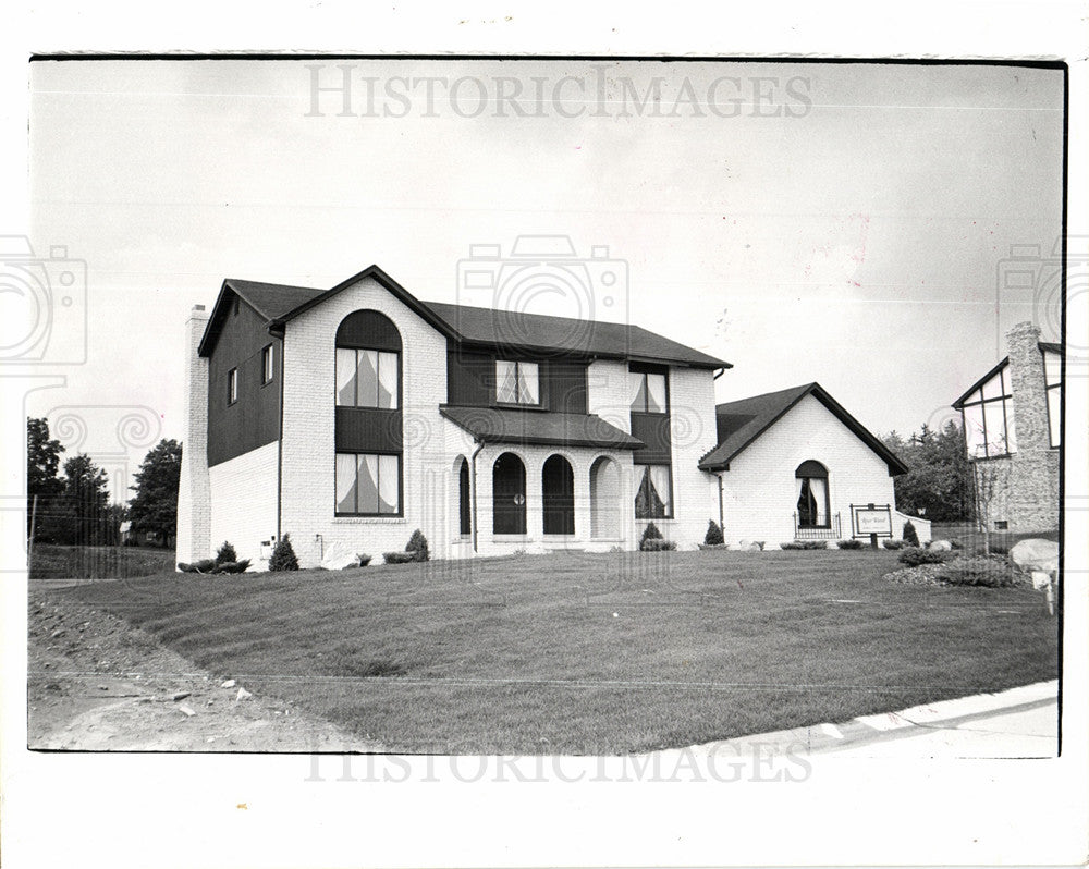 1976 Ramblewood Rose Wood Bobrich Homes-Historic Images