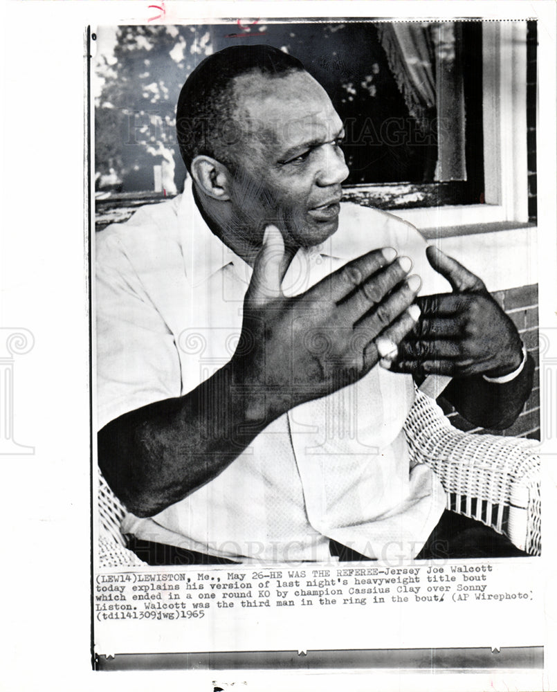 1965 Jersey Joe Walcott referee heavyweight-Historic Images