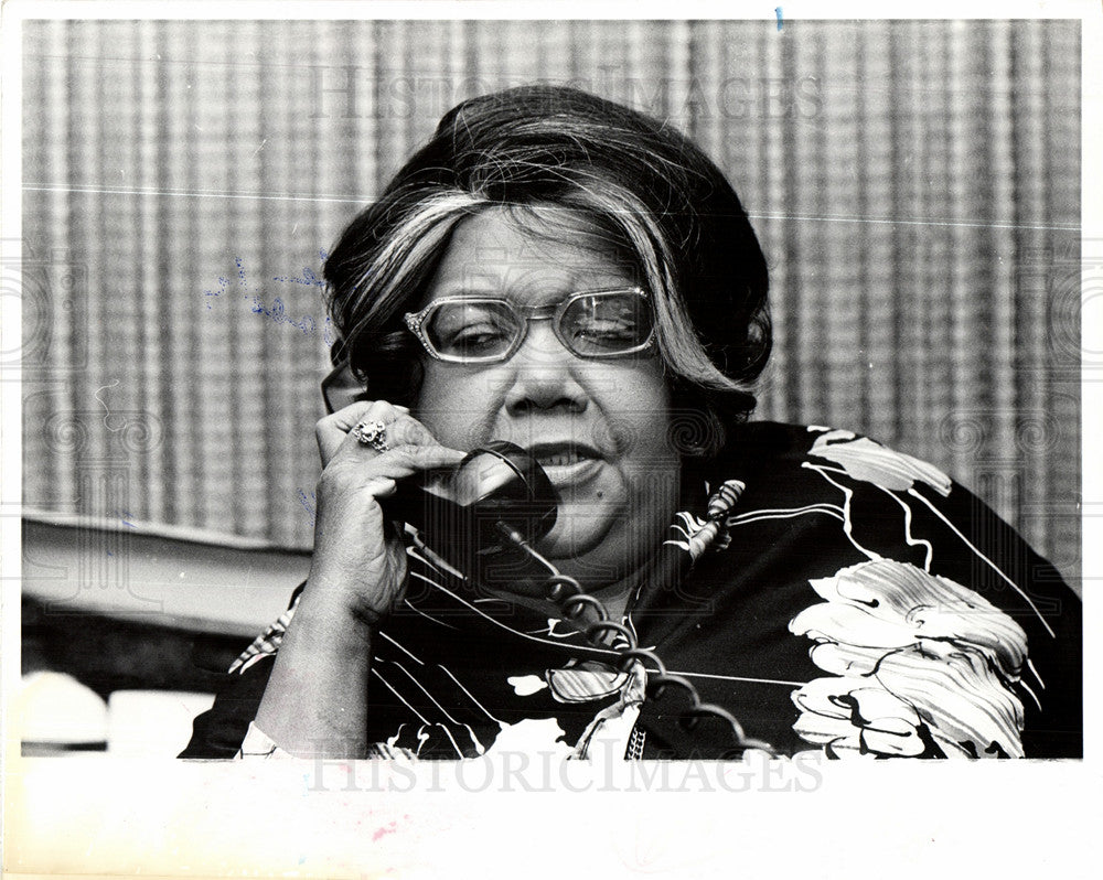 1975 Mother Waddles-Historic Images