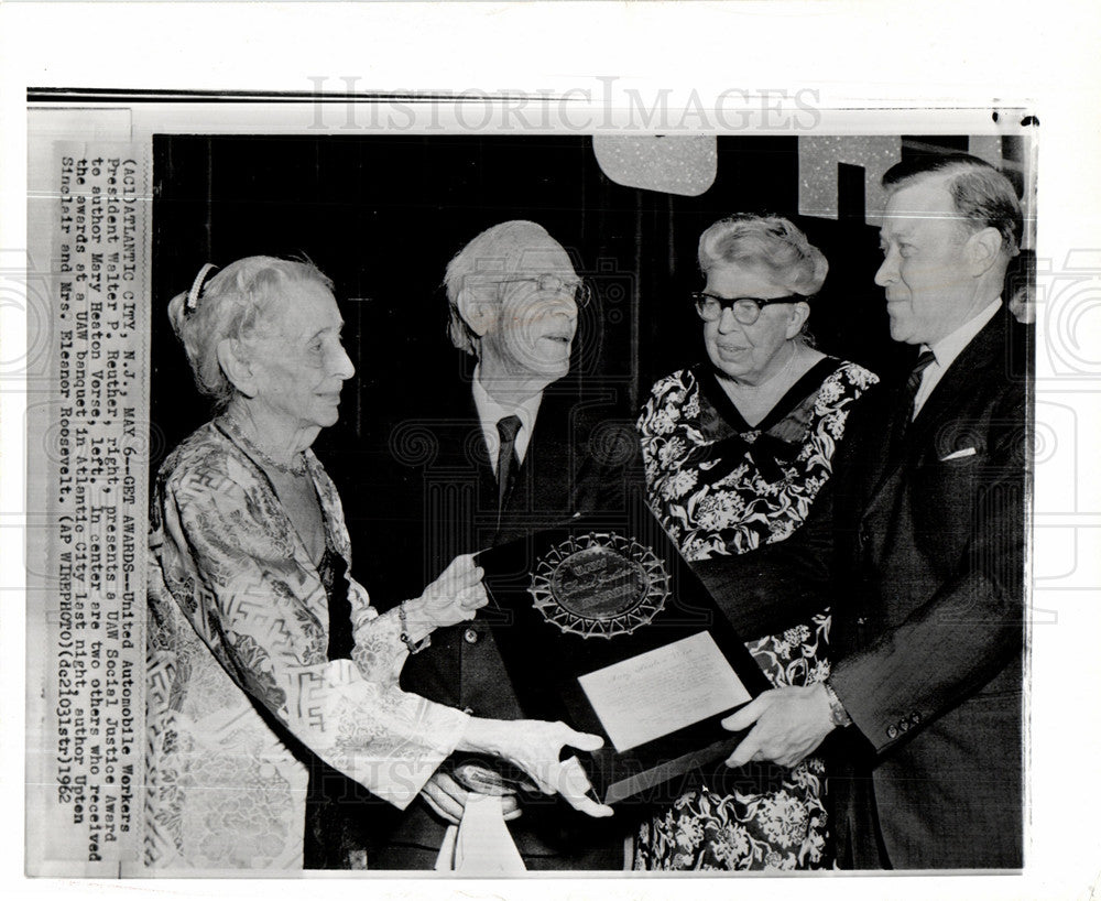 1962 Upton Sinclair Eleanor Roosevelt award-Historic Images