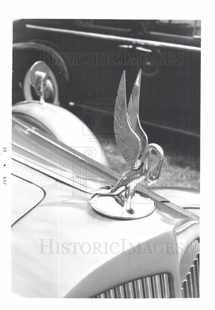 1979 Packard Luxury Automobile Company-Historic Images