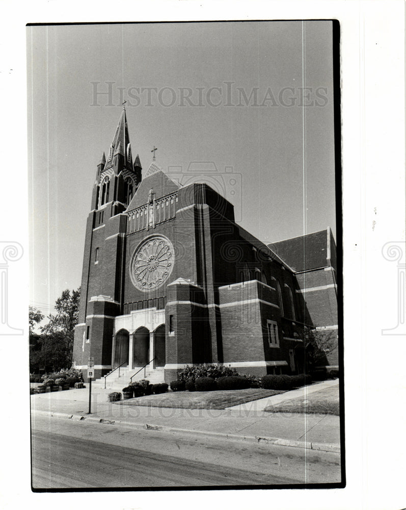 1988 Our Lady of Lourdes-Historic Images