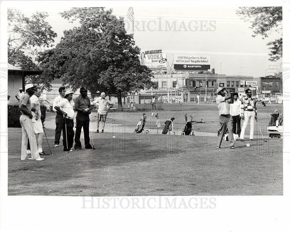 1975 Golfer to win a mental battle-Historic Images