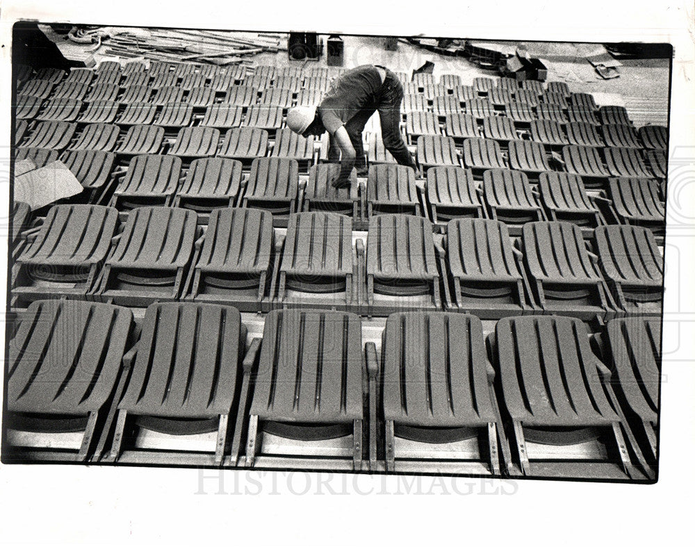 1988 Auburn Hills palace.-Historic Images