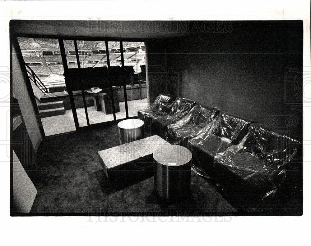 1988 Furniture in the Palace Stadium-Historic Images