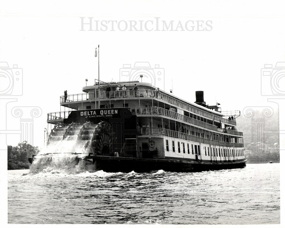 1962 Paddleboat-Historic Images