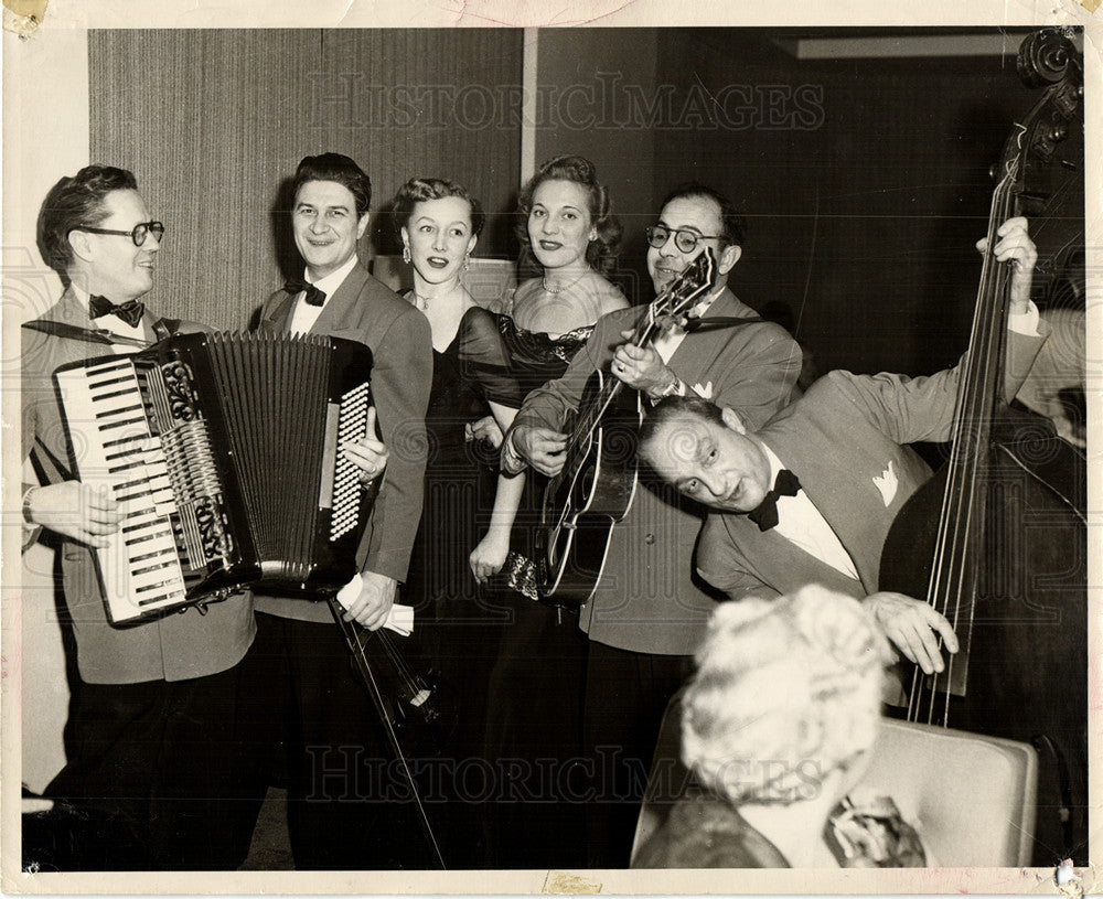 1940 Troubadours featuring Vire Wirwill-Historic Images