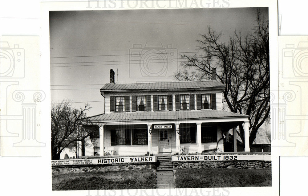 Walker Tavern historic structure locat-Historic Images