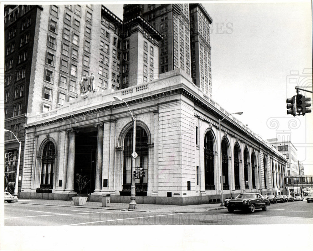 1979 Manufacturer&#39;s Bank Building Detroit-Historic Images