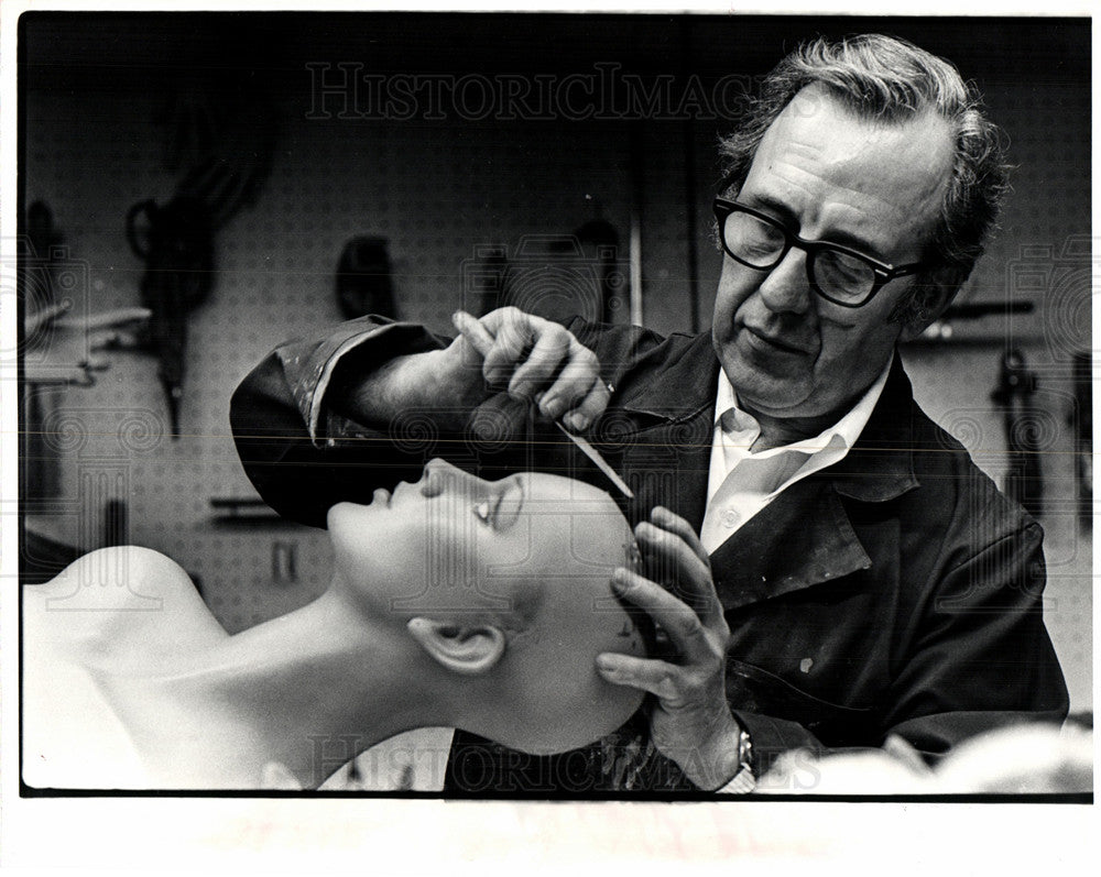 1981 Joseph Marquis Mannequin-Historic Images