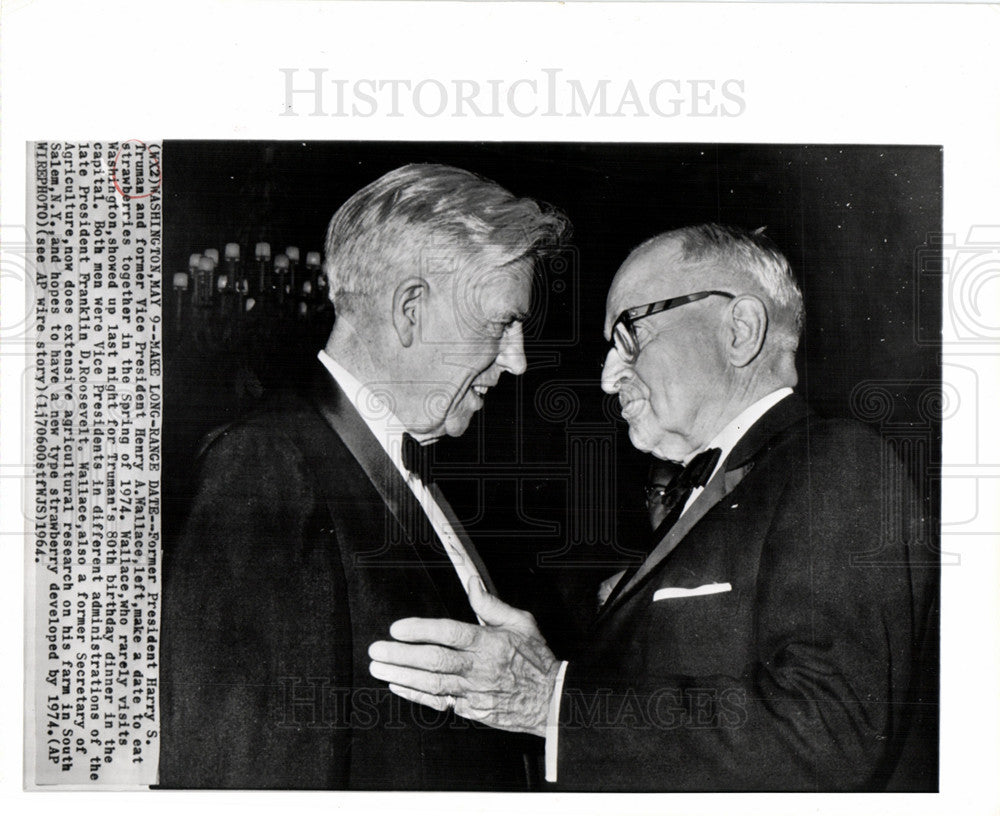 1964 Harry Truman Henry Wallace strawberry-Historic Images