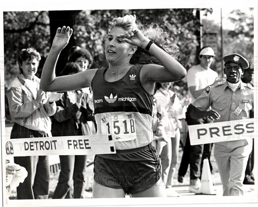 1985 Liz Watch Bell Island Running-Historic Images