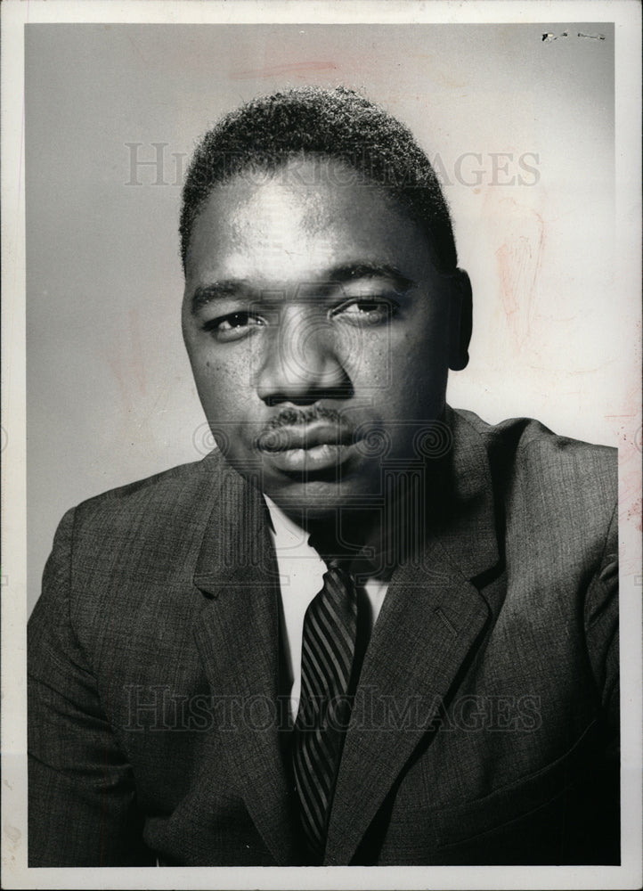 1965 Press Photo Mark Battle Planning Consultant - dfpd33197- Historic Images