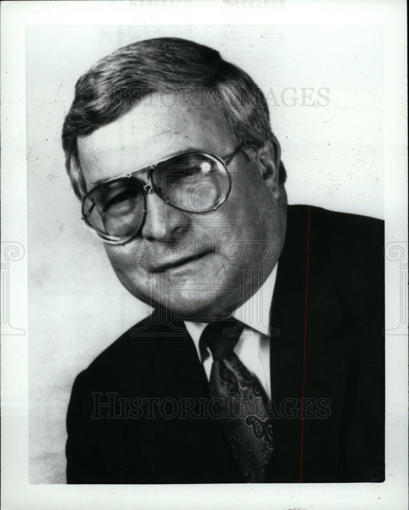 Press Photo L. Brooks Patterson County Executive - dfpd34319- Historic Images