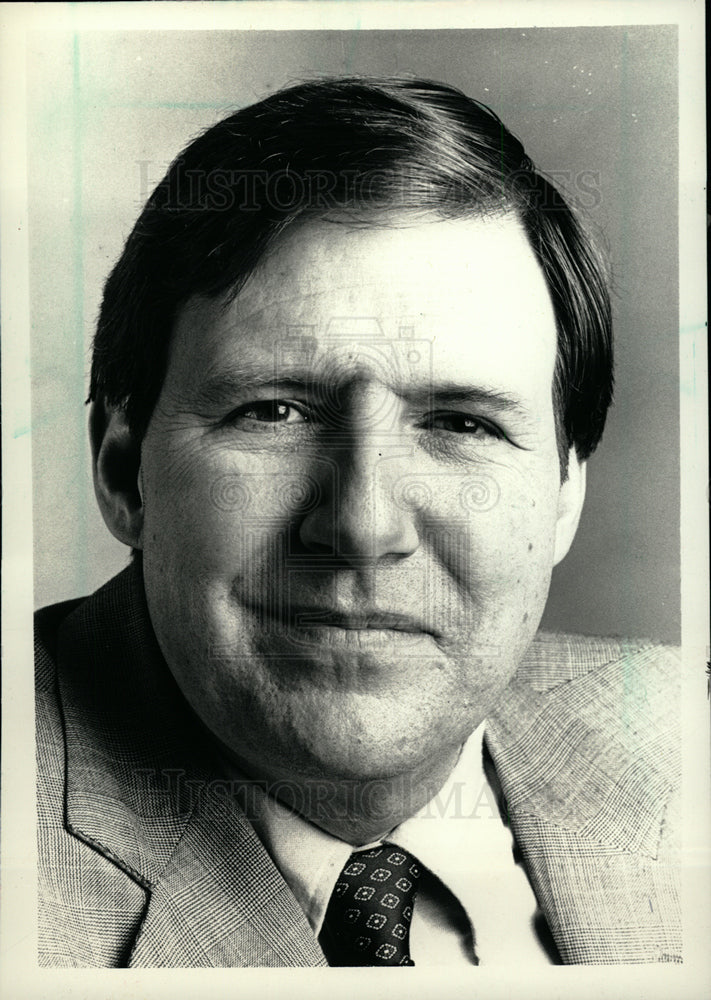 1987 Press Photo Free press Managing director Scott - dfpd35945- Historic Images