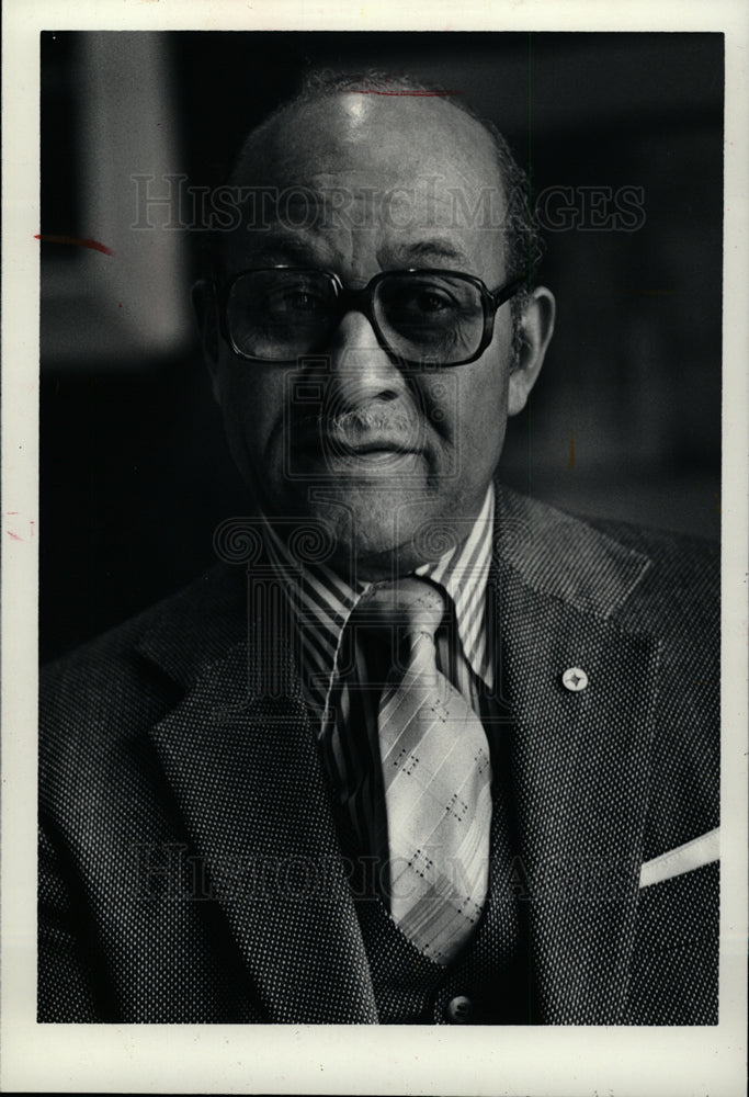1982 Press Photo Wardell Croft President Chairman - dfpd39177- Historic Images