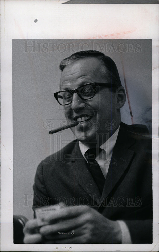 1965 Press Photo Joe Van - Historic Images