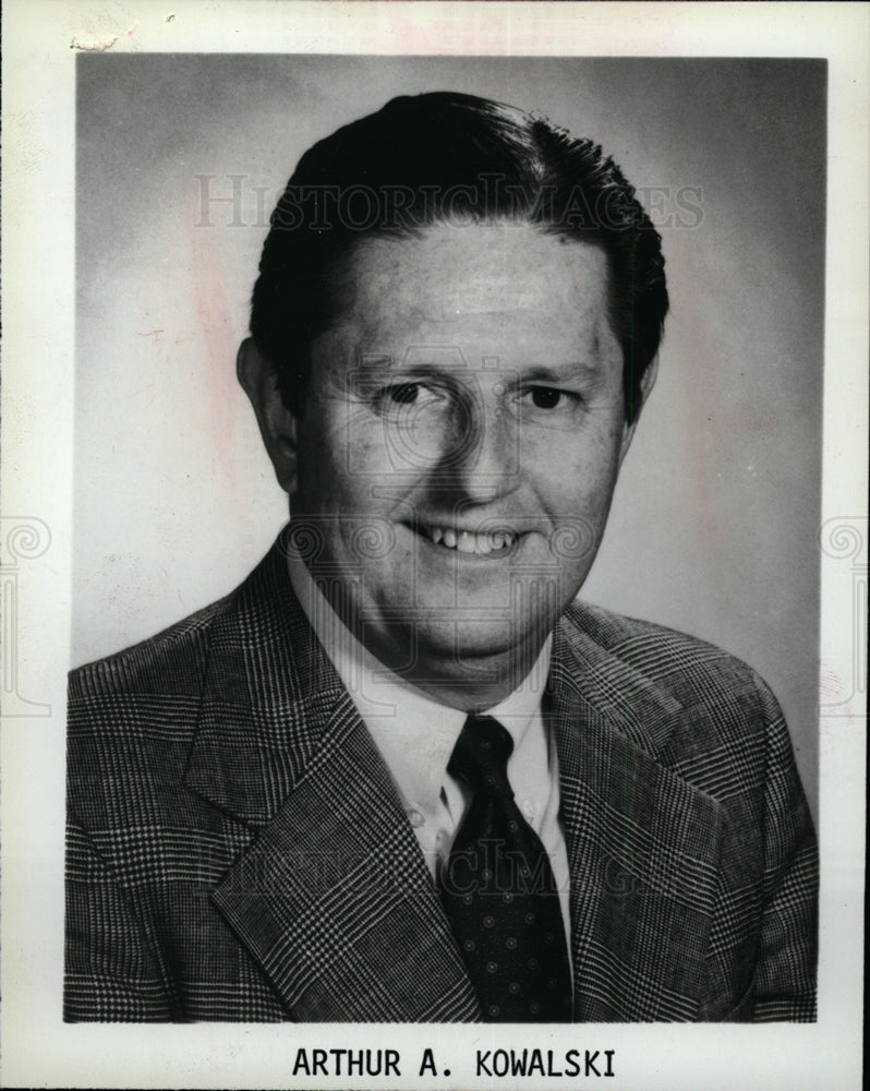 1982 Arthur A. Kowalski VP-Historic Images