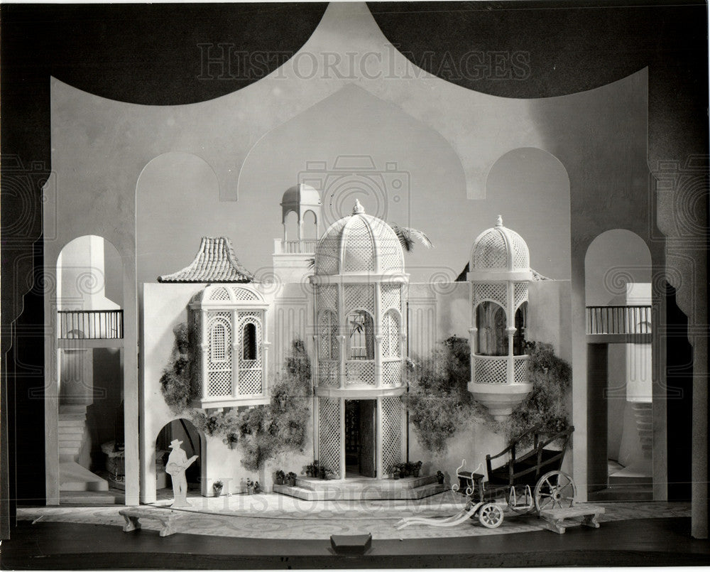 1982 Metropolitan Opera-Historic Images