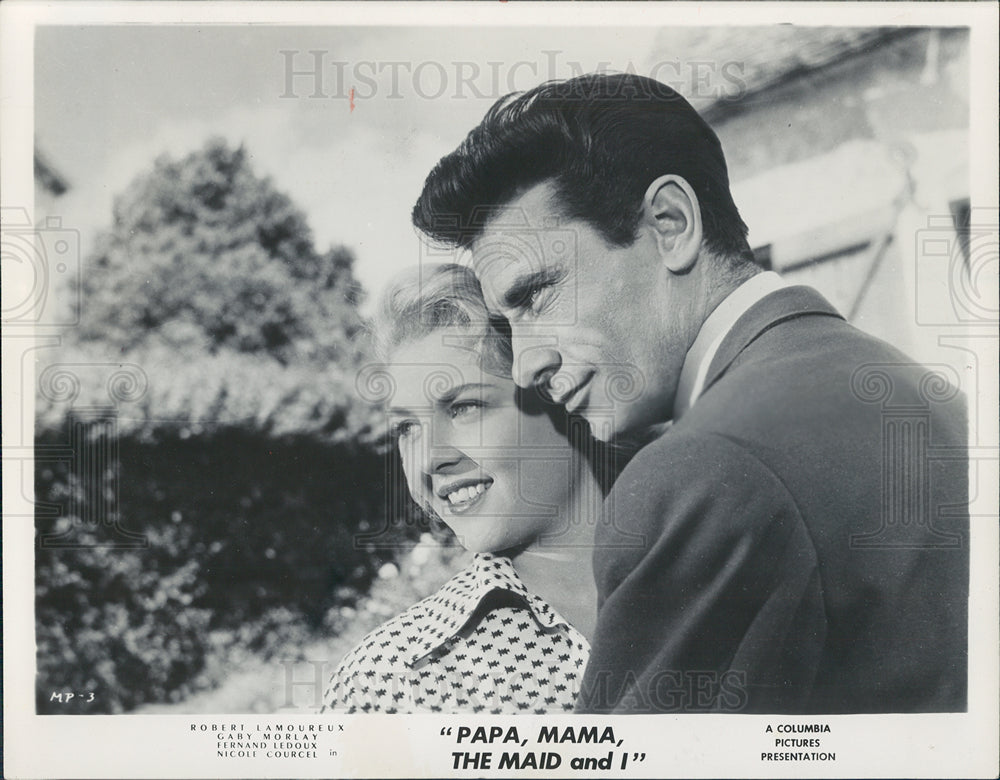 1957 Press Photo Robert Lamoureux, Nicole Courcel - Historic Images