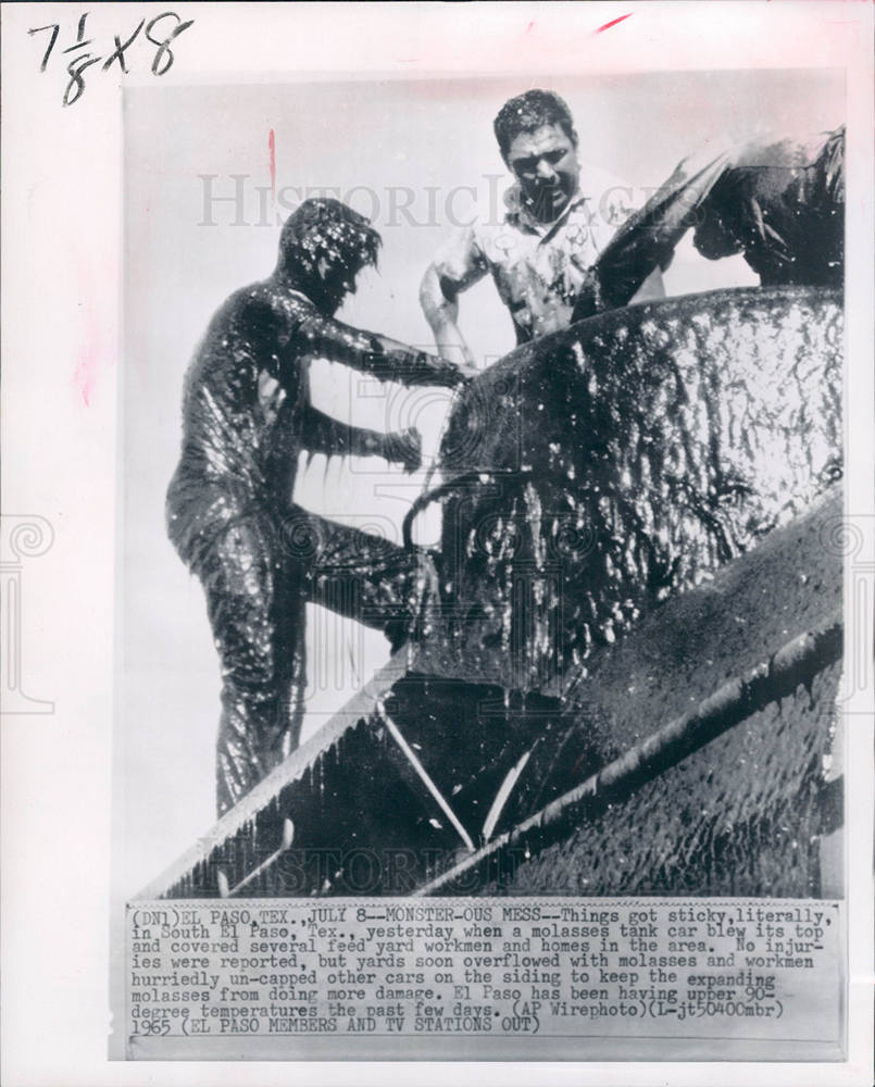 1965 Press Photo Molasses Tank Car Explosion - Historic Images