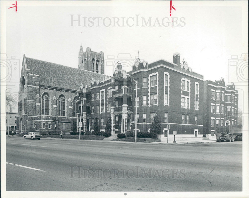 1984 Press Photo Chalfonte Apartments - Historic Images