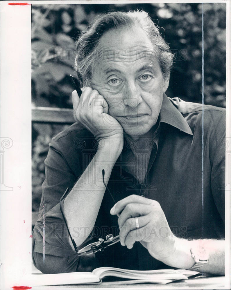 1990 Press Photo Alvin Toffler writer futurist - Historic Images