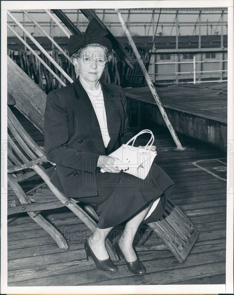 1949 Mrs. Louis J. Peterson, Gdynia America-Historic Images