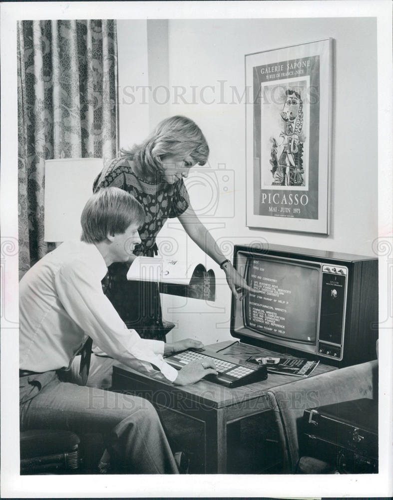 1985 Press Photo Computer - Historic Images