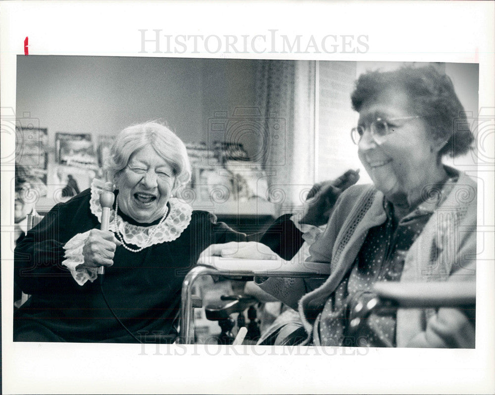  1984 Clara Peller - Historic Images